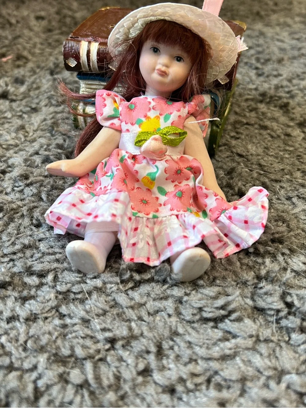 Pink Floral Dress Doll with Straw Hat - Kids Toy Vintage 5